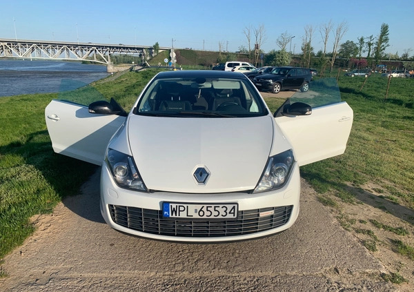 Renault Laguna cena 32000 przebieg: 198000, rok produkcji 2011 z Płock małe 211